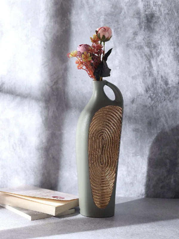 Alloy Art Vase in Green Gold