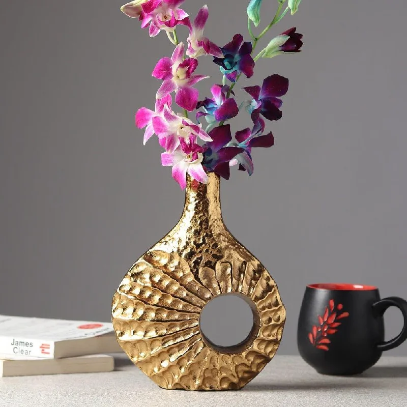 Seashell Serenity Vase -  small Gold