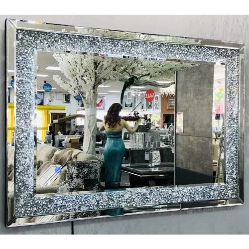 Diamond Crushed Wall Mirror