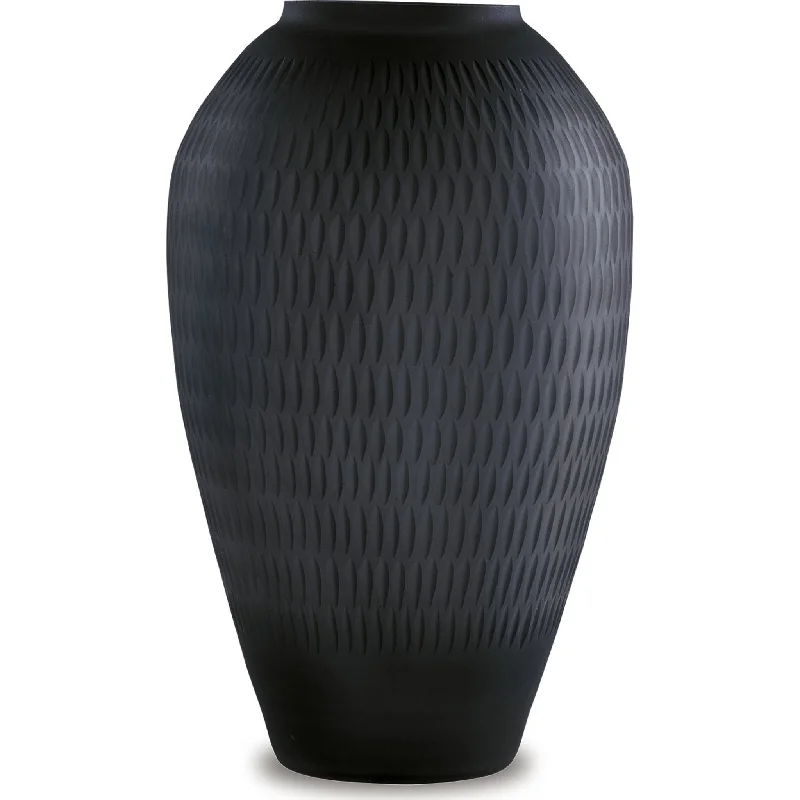 Etney Vase