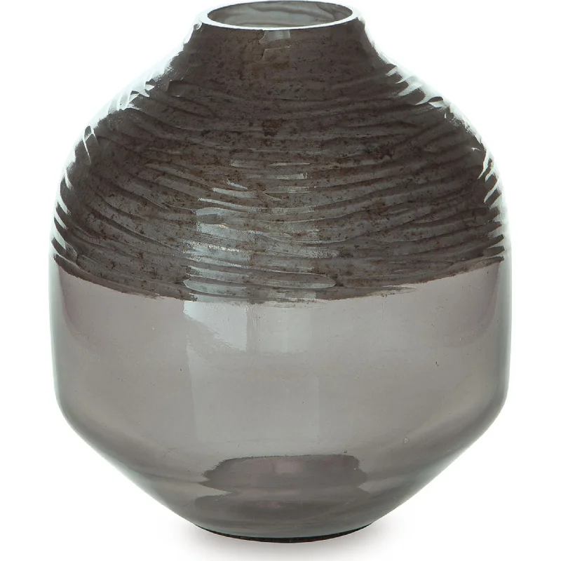 Harpwick Vase