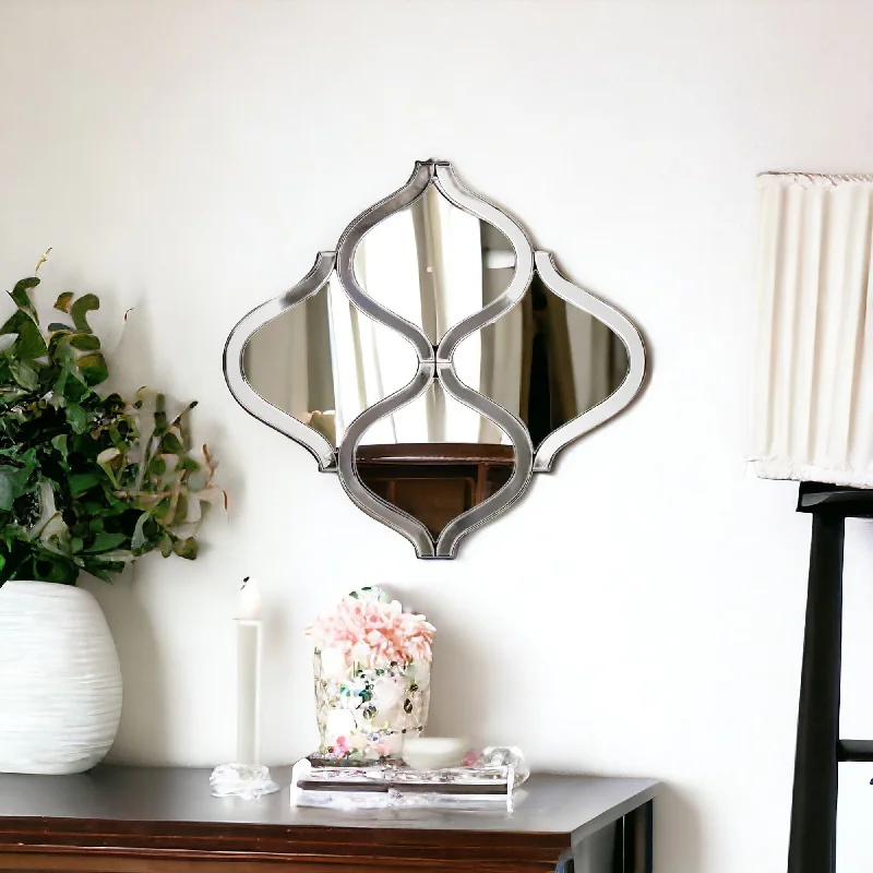 Interlocking Curved Shapes With Beveled Edge - Mirrored