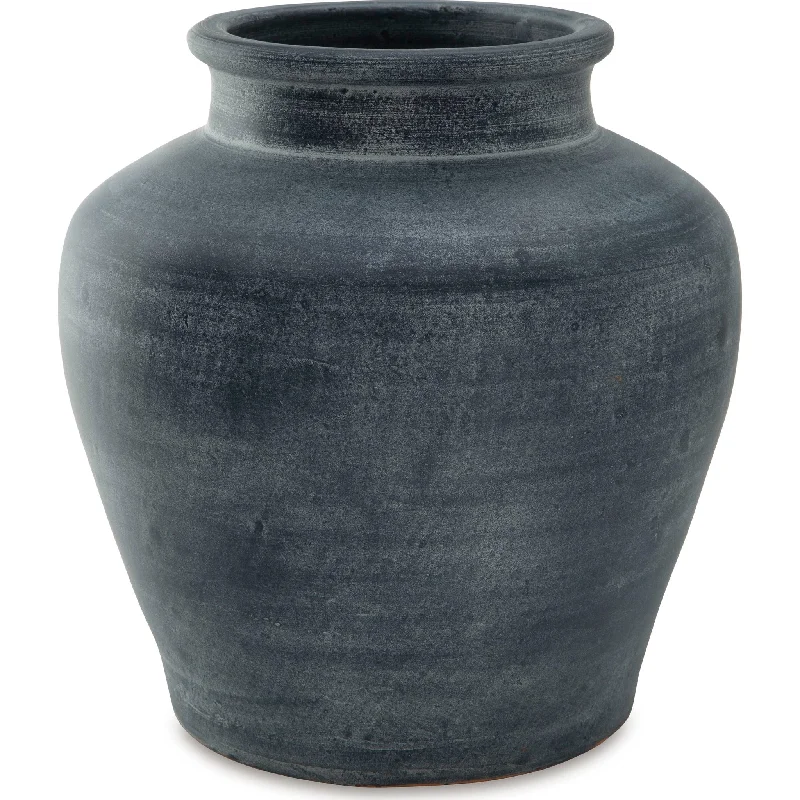 Meadie Vase